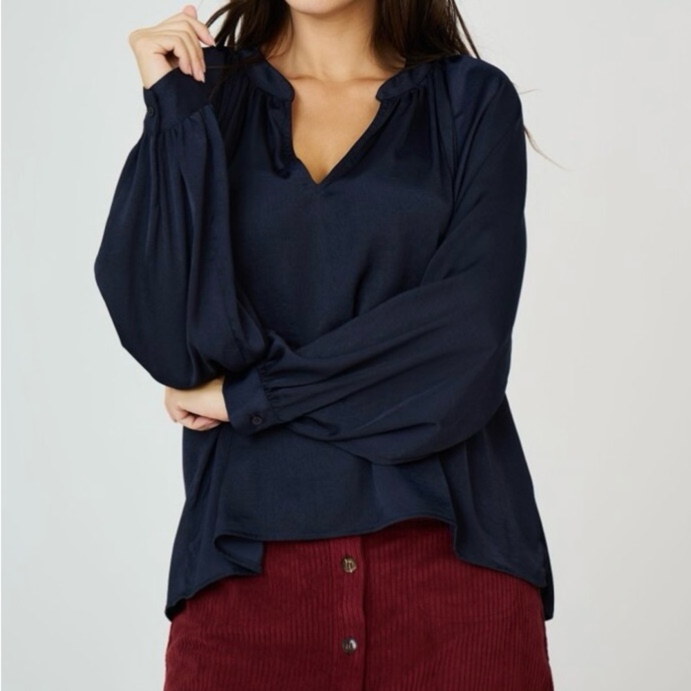 SEE U SOON - Elegant Navy Blue Women's Top